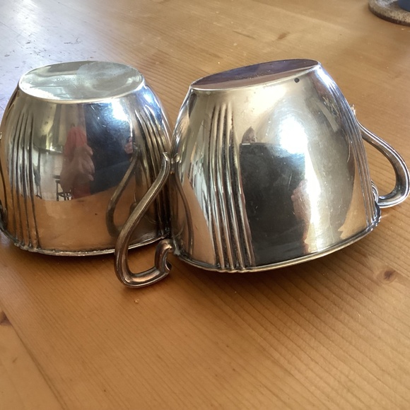 Vintage silver or silver plated? Creamer, sugar bowl, and teapot - WM Roger’s - Picture 13 of 16